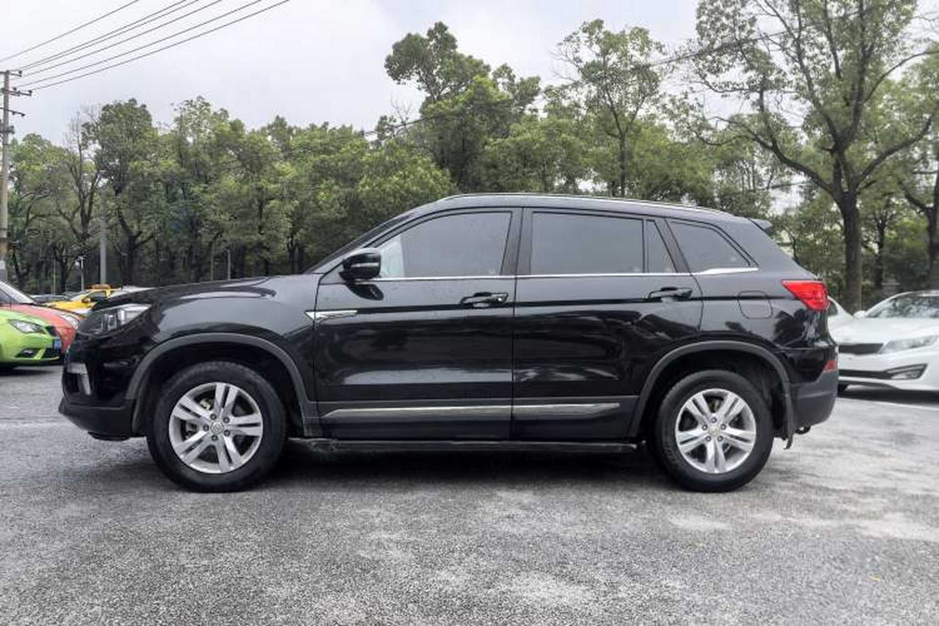 Used CHANGAN CS75 2019 280T DCT Million Edition China VI Standard Exterior 3