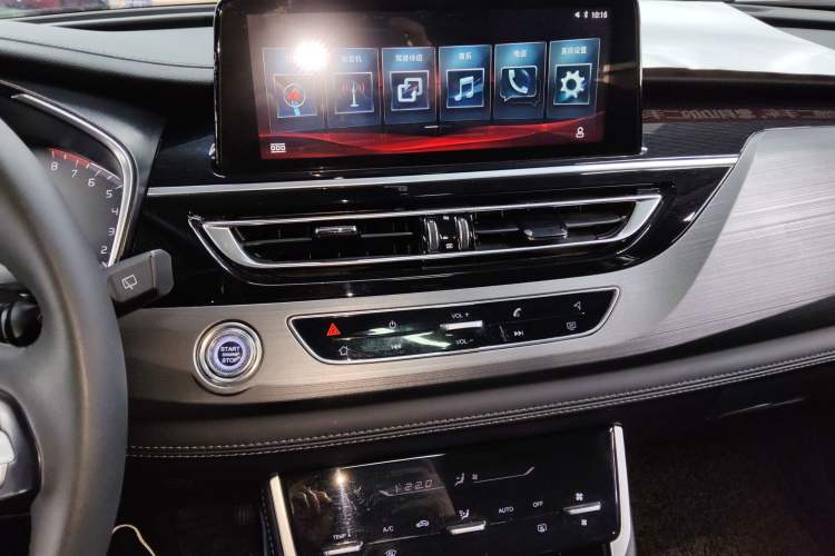 Used CHANGAN CS75 2019 280T DCT Million Edition China VI Standard Audio And AC Panel