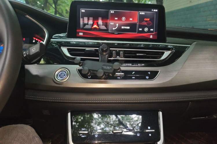 Used CHANGAN CS75 2019 280T Manual Million Edition China VI Audio And AC Panel