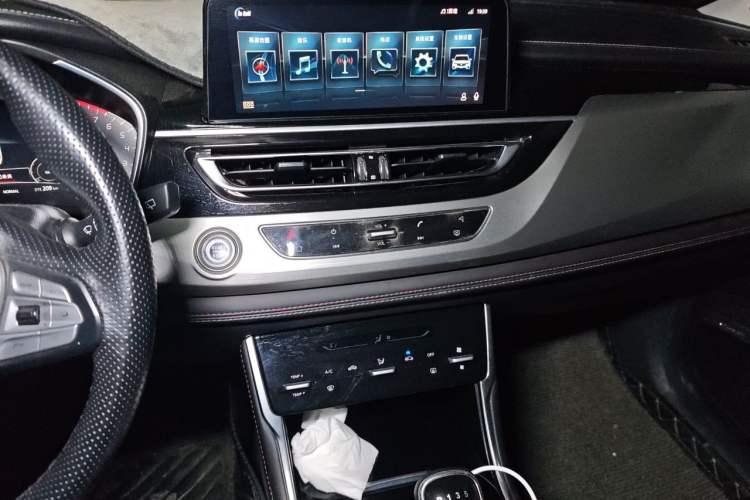 Used CHANGAN CS75 2019 280T Manual Million Edition China VI Audio And AC Panel