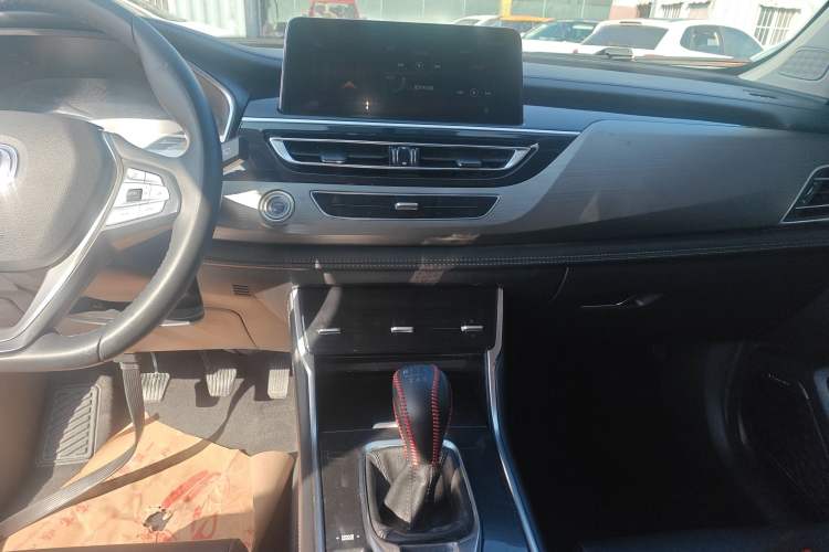 Used CHANGAN CS75 2019 280T Manual Million Edition China VI Audio And AC Panel