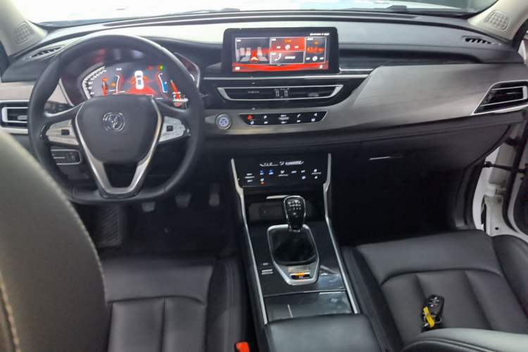 Used CHANGAN CS75 2019 280T Manual Million Edition China VI Center Console