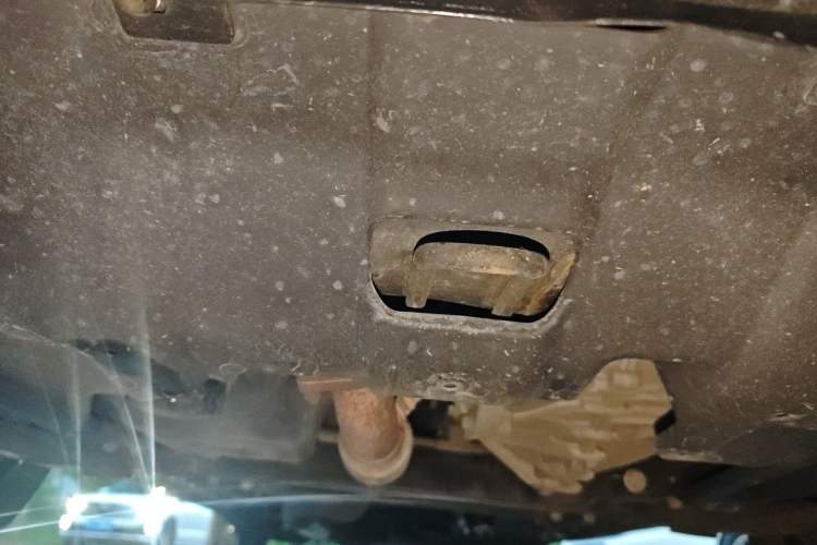 Used CHANGAN CS75 2019 280T Manual Million Edition China VI Chassis Front