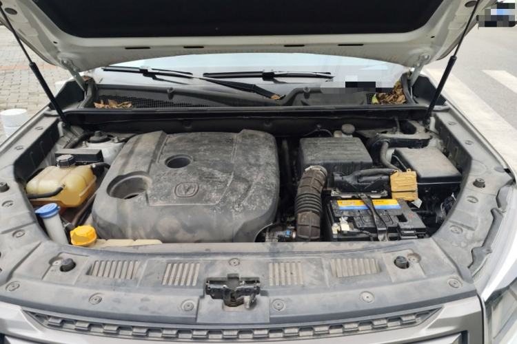 Used CHANGAN CS75 2019 280T DCT Million Edition China VI Standard Engine Bay