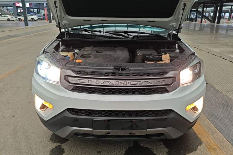 Used CHANGAN CS75 2019 280T DCT Million Edition China VI Standard Engine Bay