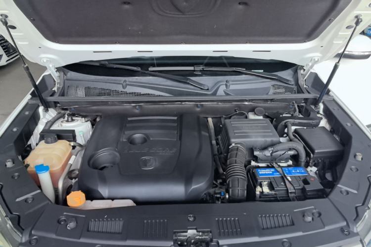 Used CHANGAN CS75 2019 280T Manual Million Edition China VI Engine Bay