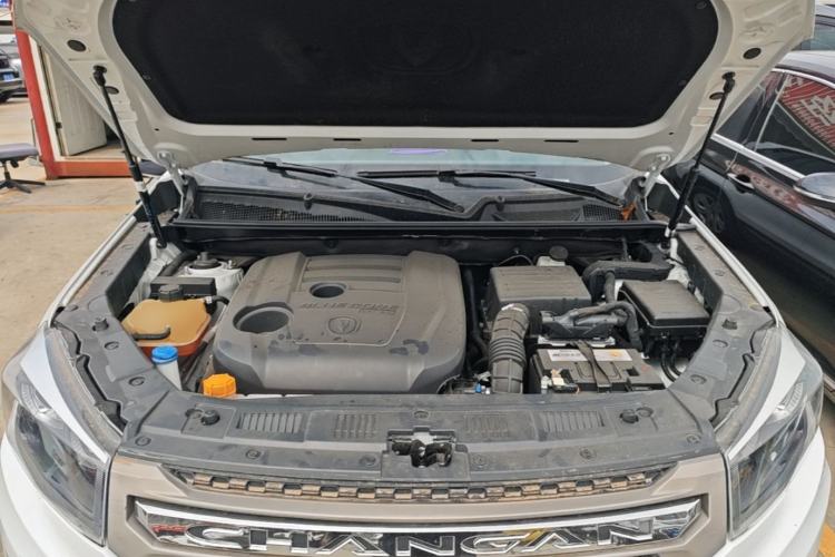 Used CHANGAN CS75 2019 280T DCT Million Edition China VI Standard Engine Bay