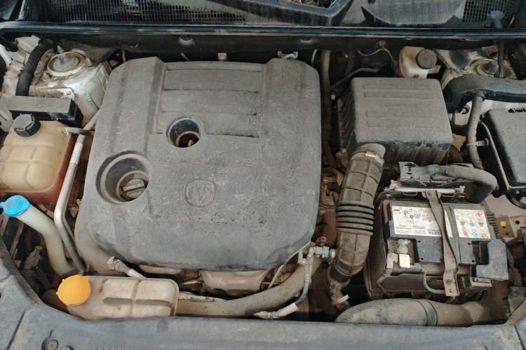 Used CHANGAN CS75 2019 280T Manual Million Edition China VI Engine Bay