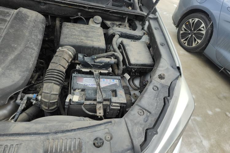 Used CHANGAN CS75 2019 280T DCT Million Edition China VI Standard Engine Bay Left