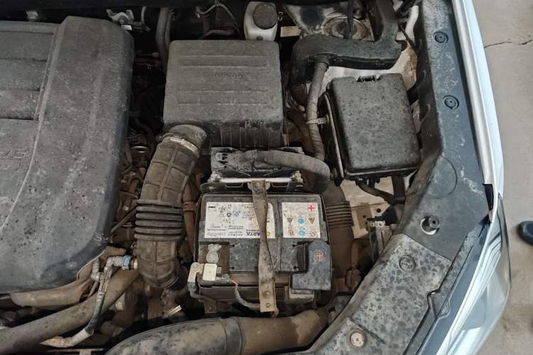 Used CHANGAN CS75 2019 280T Manual Million Edition China VI Engine Bay Left