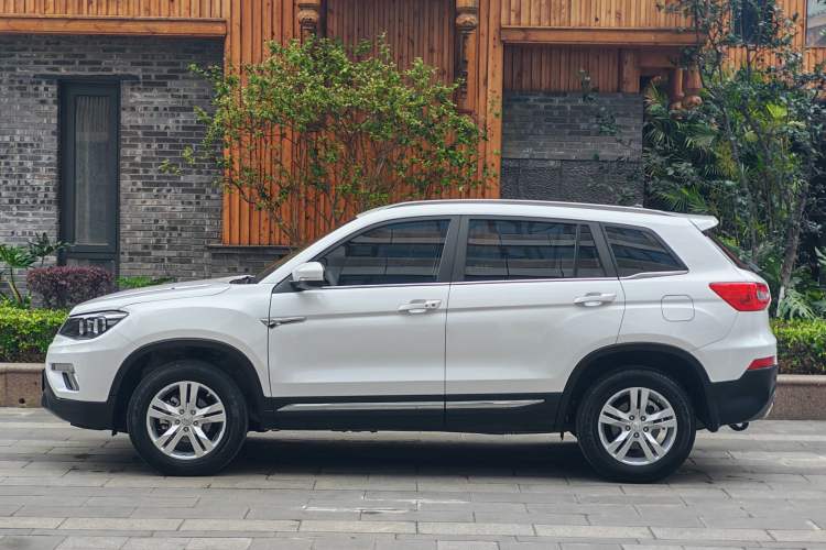 Used CHANGAN CS75 2019 280T DCT Million Edition China VI Standard Exterior 3