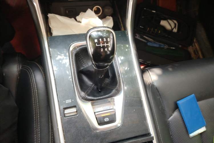 Used CHANGAN CS75 2019 280T Manual Million Edition China VI Gear Lever