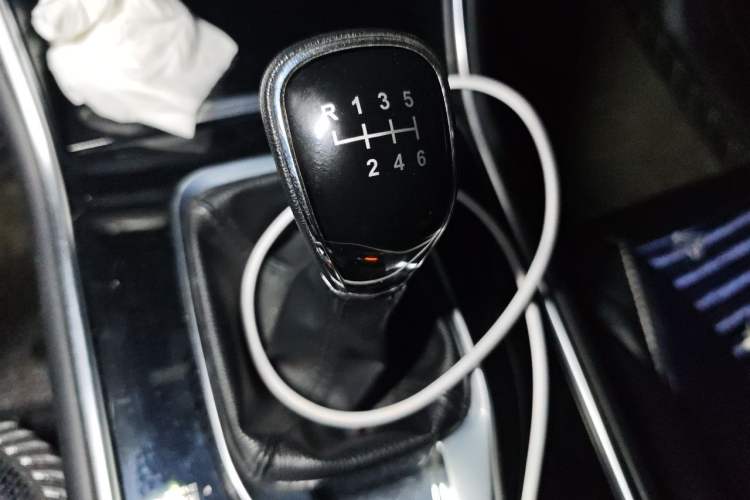 Used CHANGAN CS75 2019 280T Manual Million Edition China VI Gear Lever