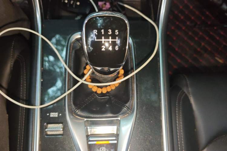 Used CHANGAN CS75 2019 280T Manual Million Edition China VI Gear Lever