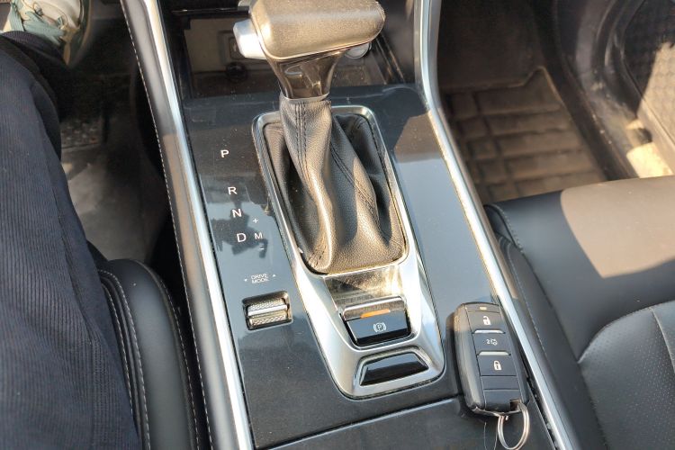 Used CHANGAN CS75 2019 280T DCT Million Edition China VI Standard Gear Lever