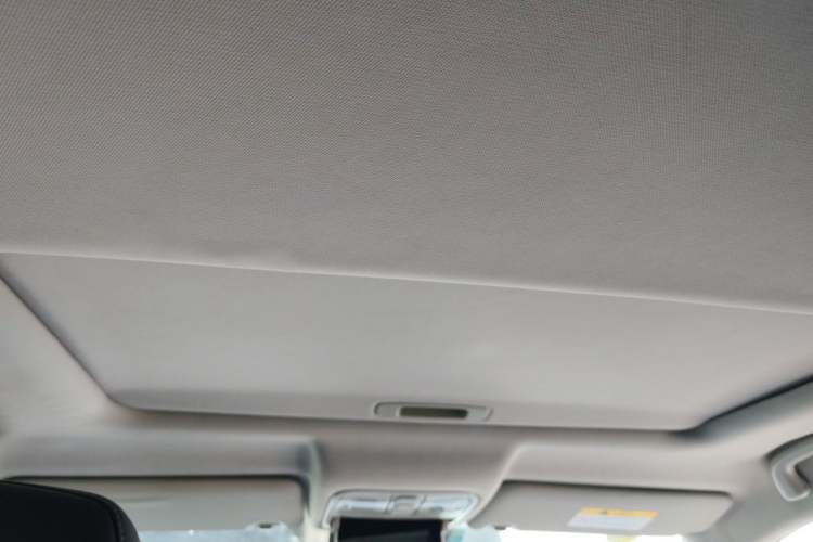 Used CHANGAN CS75 2019 280T DCT Million Edition China VI Standard Headliner