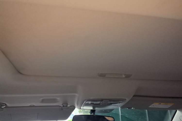Used CHANGAN CS75 2019 280T Manual Million Edition China VI Headliner