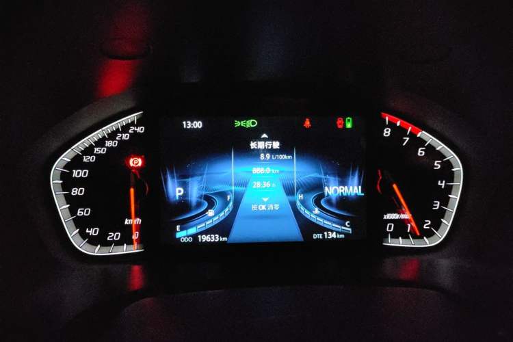 Used CHANGAN CS75 2019 280T DCT Million Edition China VI Standard Instrument Cluster