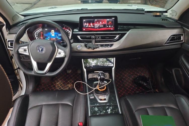 Used CHANGAN CS75 2019 280T Manual Million Edition China VI Interior 2