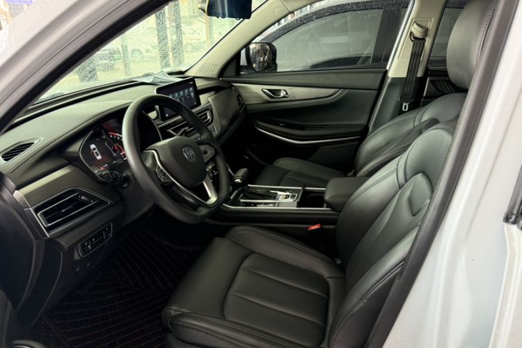 Used CHANGAN CS75 2019 280T DCT Million Edition China VI Standard Interior 5