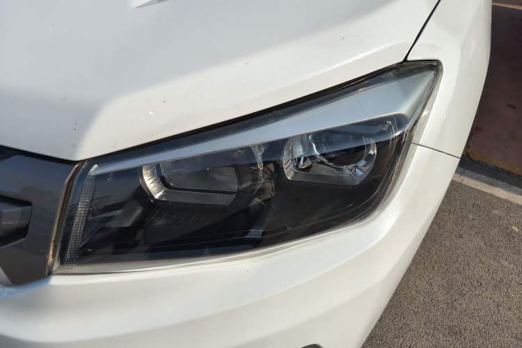 Used CHANGAN CS75 2019 280T DCT Million Edition China VI Standard Left Front Headlight
