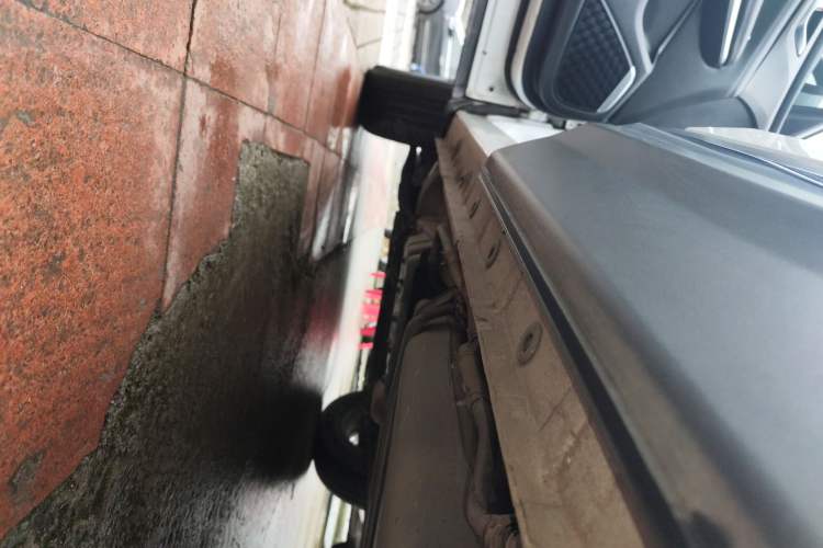 Used CHANGAN CS75 2019 280T DCT Million Edition China VI Standard Left Side Sill