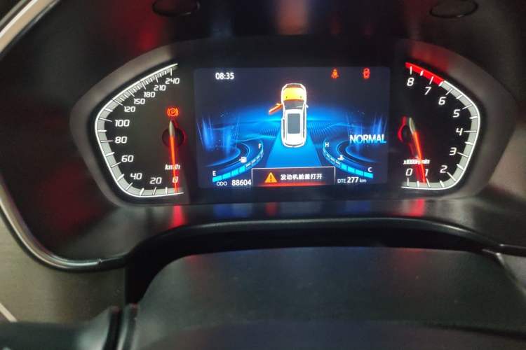 Used CHANGAN CS75 2019 280T Manual Million Edition China VI Odometer Close Up