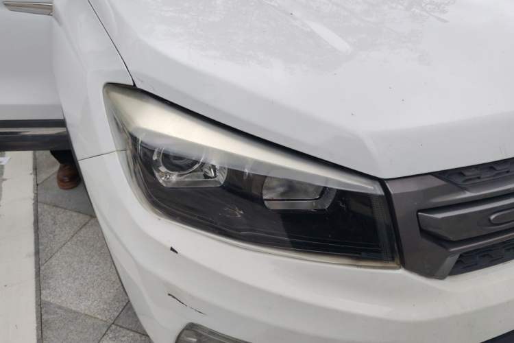Used CHANGAN CS75 2019 280T DCT Million Edition China VI Standard Right Front Headlight