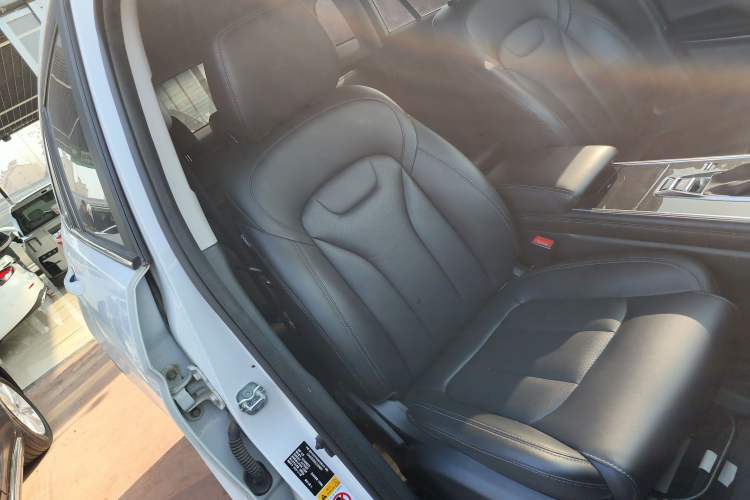 Used CHANGAN CS75 2019 280T DCT Million Edition China VI Standard Right Front Seat
