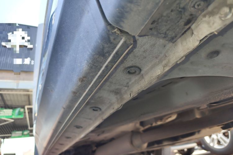 Used CHANGAN CS75 2019 280T DCT Million Edition China VI Standard Right Side Sill
