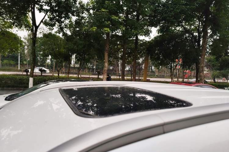 Used CHANGAN CS75 2019 280T DCT Million Edition China VI Standard Roof