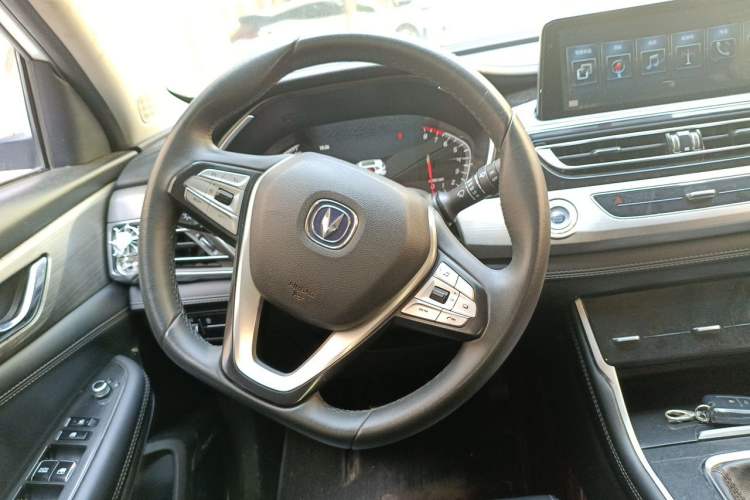 Used CHANGAN CS75 2019 280T Manual Million Edition China VI Steering Wheel