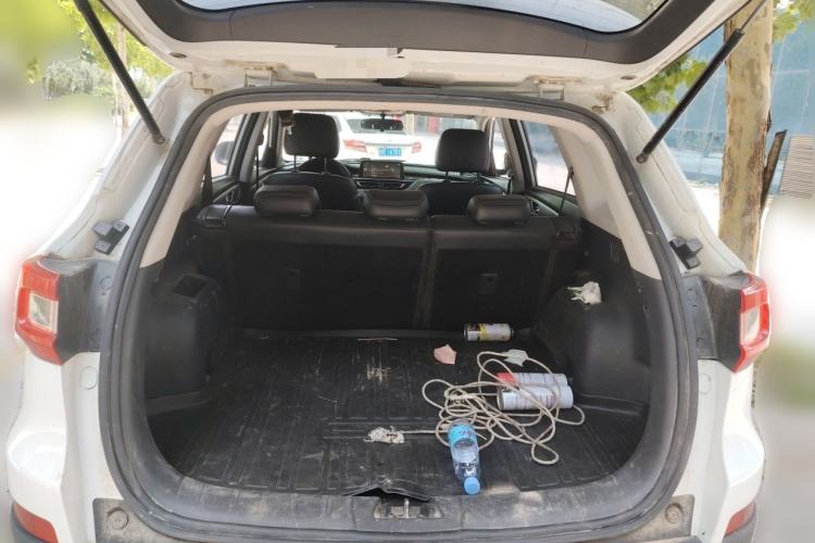 Used CHANGAN CS75 2019 280T Manual Million Edition China VI Trunk