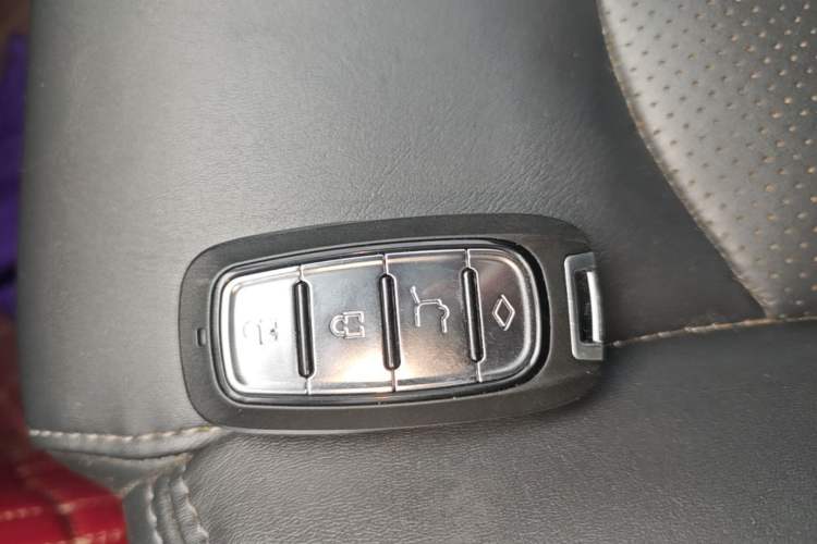 Used CHANGAN CS75 2019 280T DCT Million Edition China VI Standard Vehicle Key