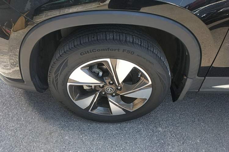 Used CHANGAN CS75 2020 280T DCT Luxury Version China VI Standard Left Front Wheel Hub