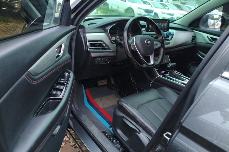Used CHANGAN CS75 2020 280T DCT Luxury Model China VI Standard Driver Seat
