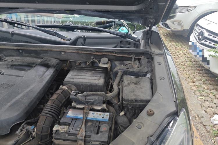 Used CHANGAN CS75 2020 280T DCT Luxury Model China VI Standard Engine Bay Left