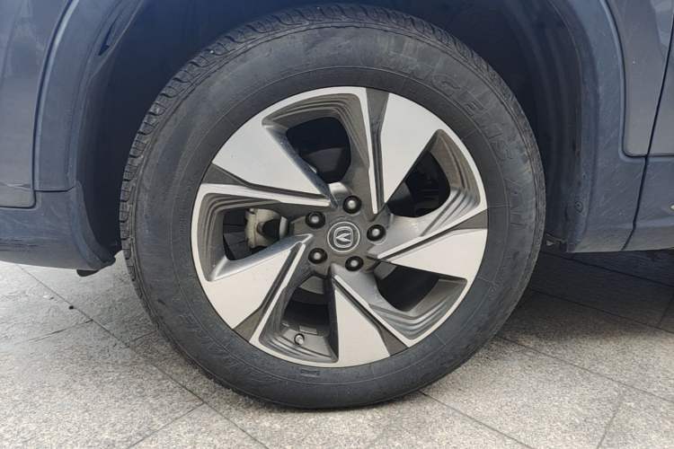 Used CHANGAN CS75 2020 280T DCT Luxury Version China VI Standard Exterior 4