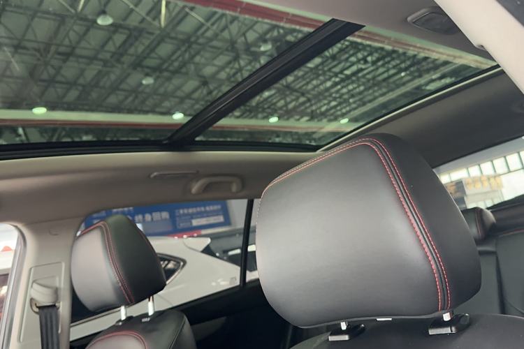 Used CHANGAN CS75 2020 280T DCT Luxury Version China VI Standard Headliner