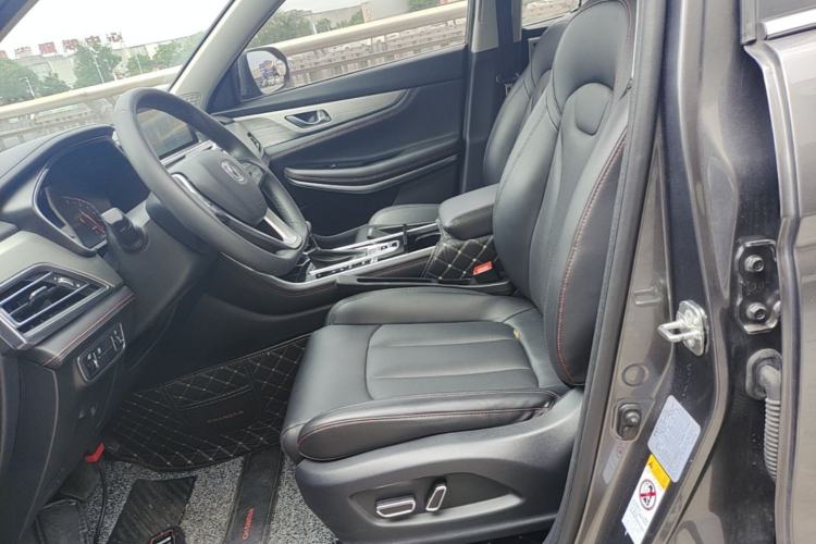 Used CHANGAN CS75 2020 280T DCT Luxury Version China VI Standard Left Front Seat