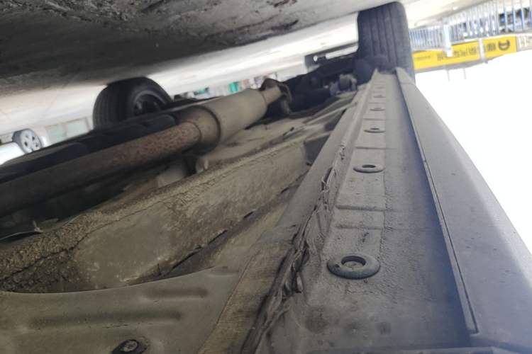 Used CHANGAN CS75 2020 280T DCT Luxury Version China VI Standard Right Side Sill