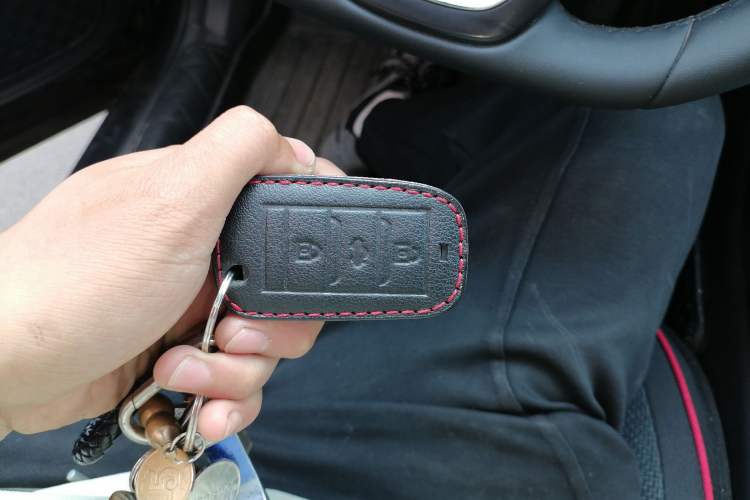 Used CHANGAN CS75 2020 280T DCT Luxury Model China VI Standard Vehicle Key
