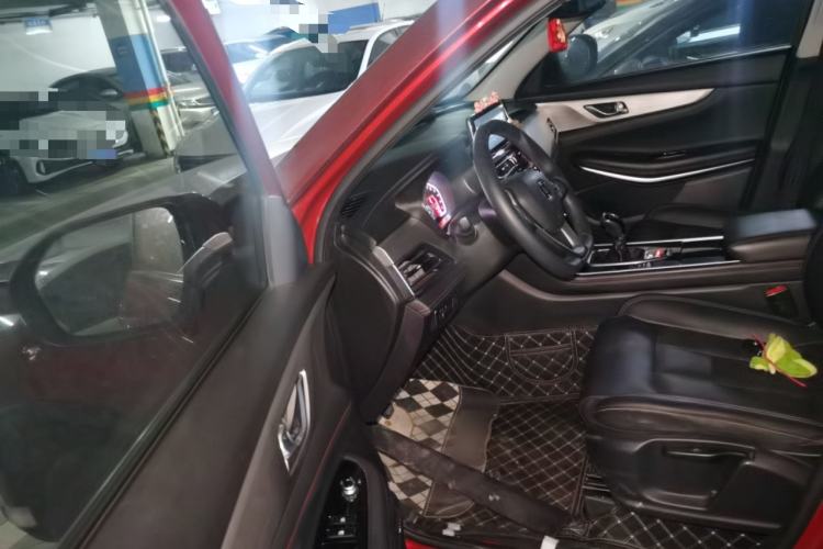 Used CHANGAN CS75 2020 280T Manual Elite Version China VI Standard Driver Seat