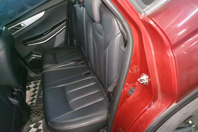 Used CHANGAN CS75 2020 280T Manual Elite Version China VI Standard Left Rear Seat