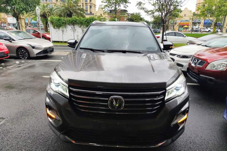 Used CHANGAN CS75 2020 280T DCT Luxury Model China VI Standard Exterior 1