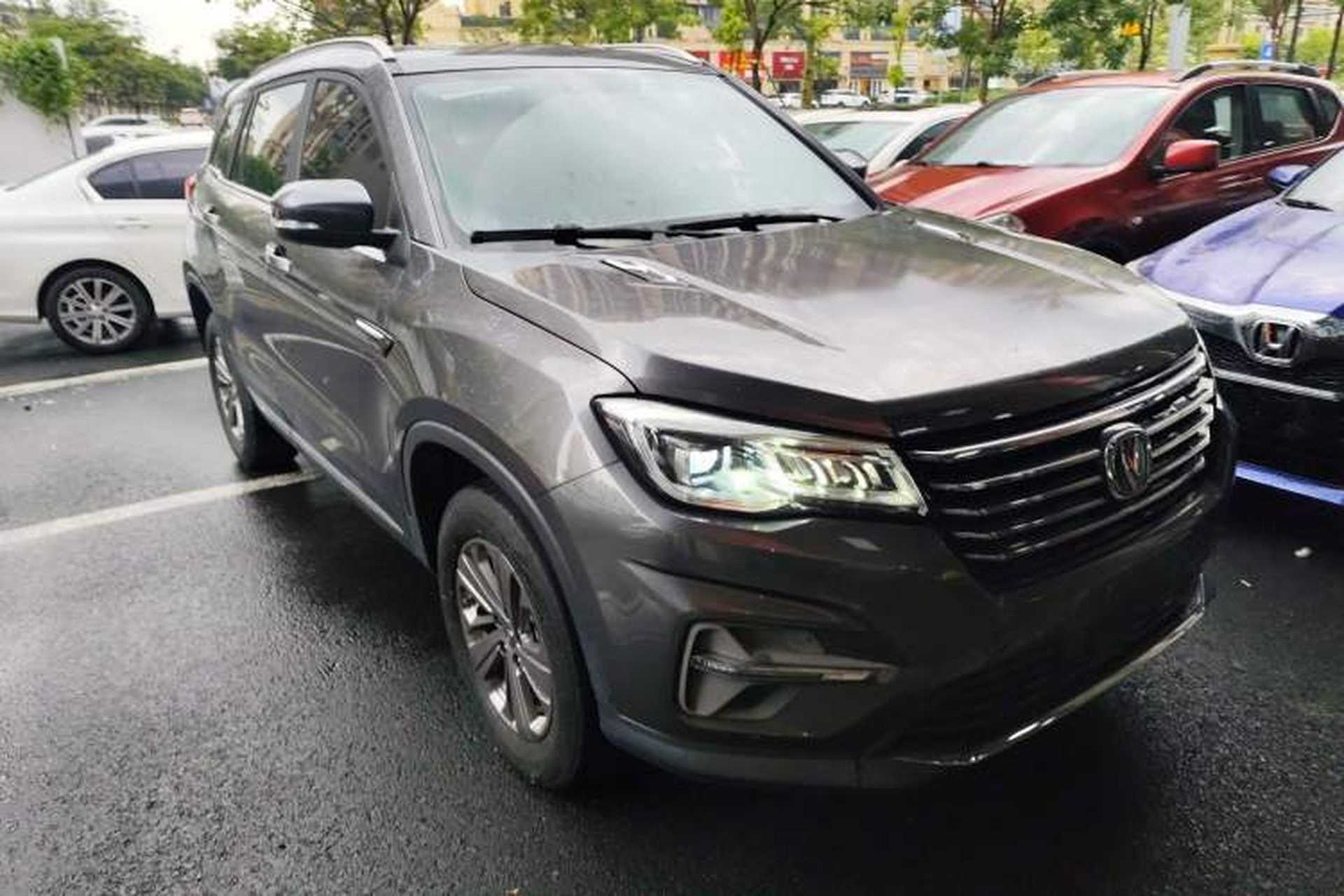 Used CHANGAN CS75 2020 280T DCT Luxury Model China VI Standard Exterior 2
