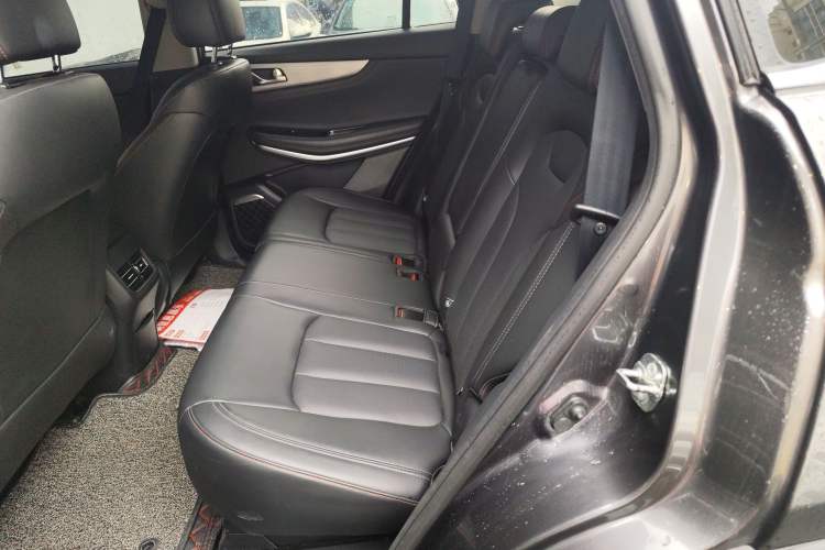 Used CHANGAN CS75 2020 280T DCT Luxury Model China VI Standard Interior 4