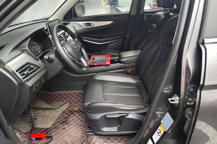 Used CHANGAN CS75 2020 280T DCT Luxury Model China VI Standard Left Front Seat