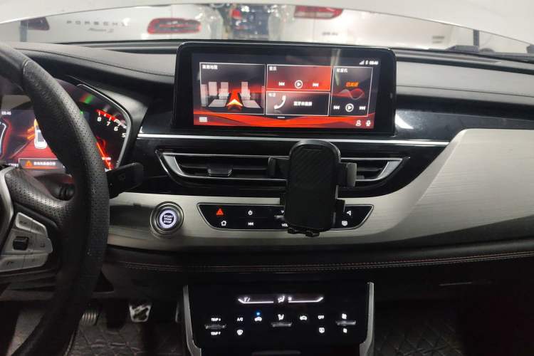 Used CHANGAN CS75 2020 280T Manual Smart Edition China VI Standard Audio And AC Panel