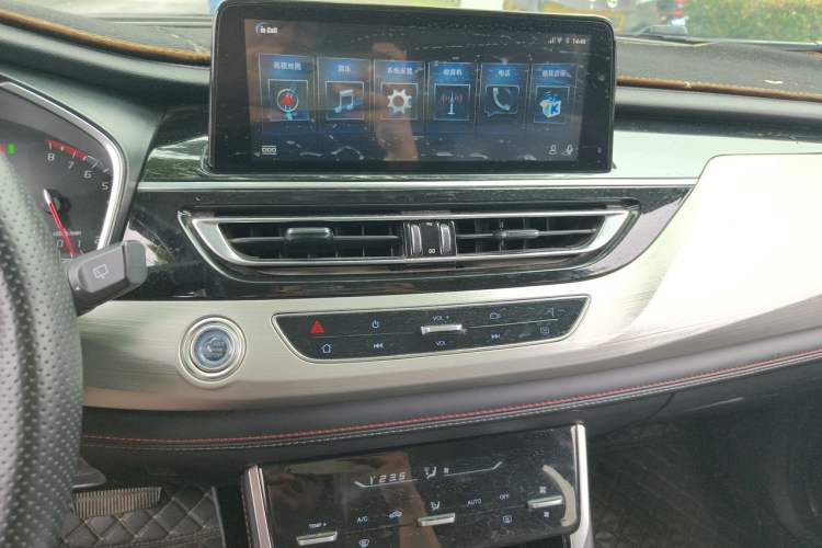 Used CHANGAN CS75 2020 280T Automatic Smart Edition China VI Audio And AC Panel